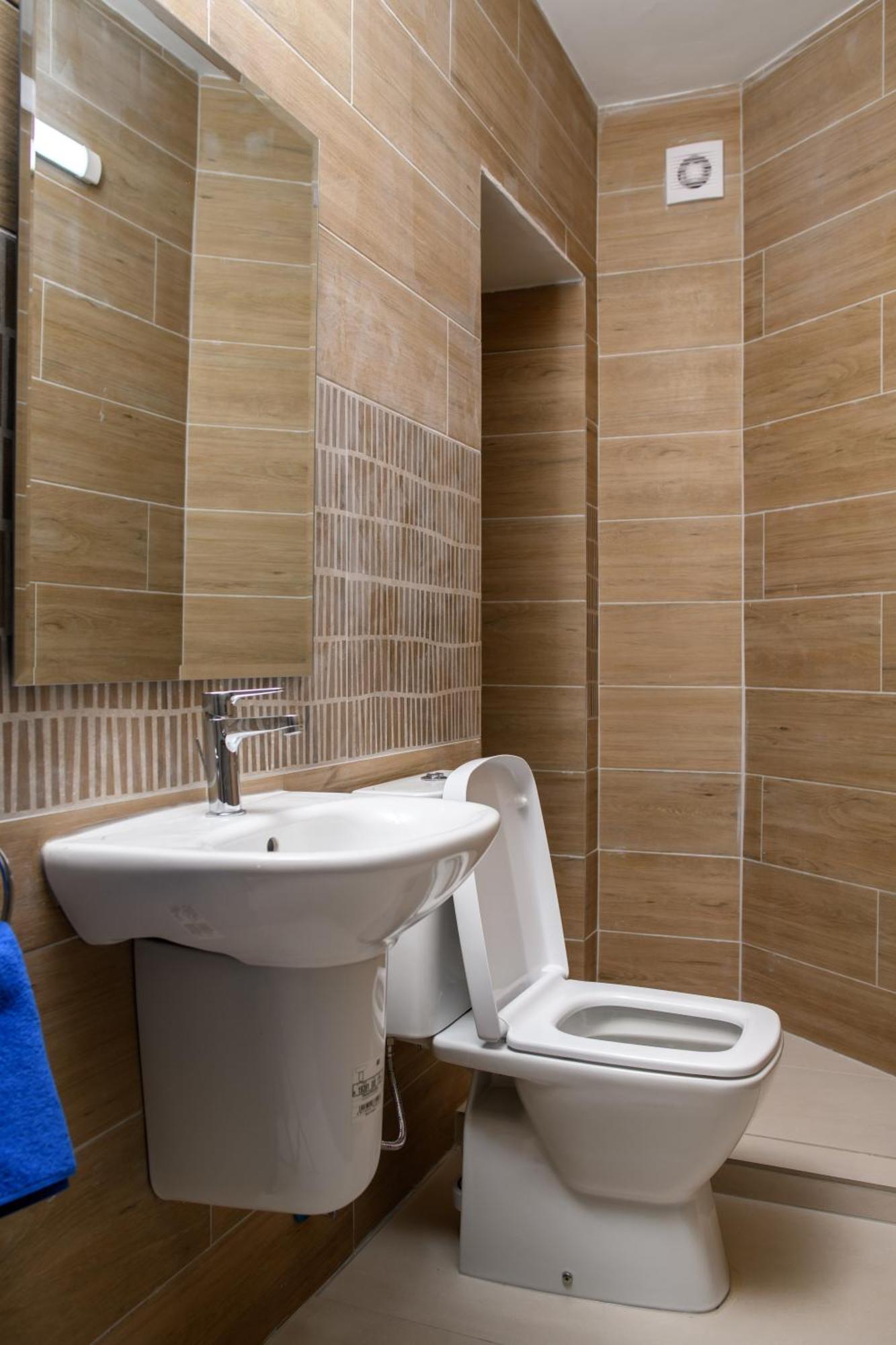 Ollies 3 Bedroom Apartment Larnaca Exterior photo